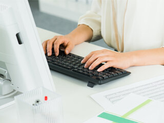 求人ボックス ネイルokの仕事 求人 広島県