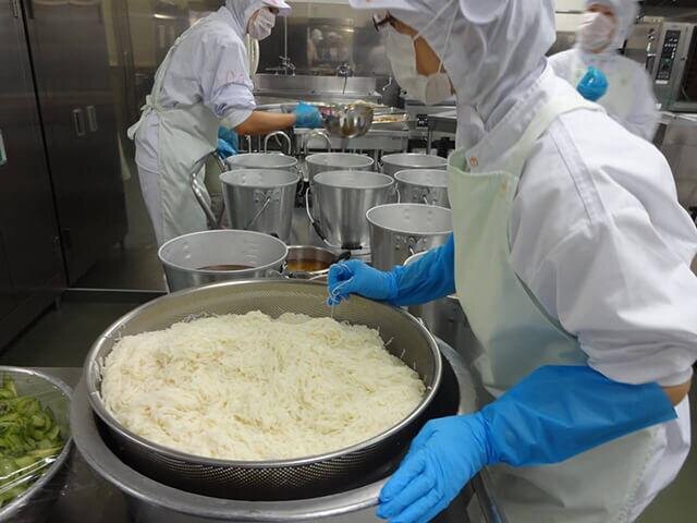 求人ボックス 調理補助 シニア パート 社員食堂の仕事 求人情報