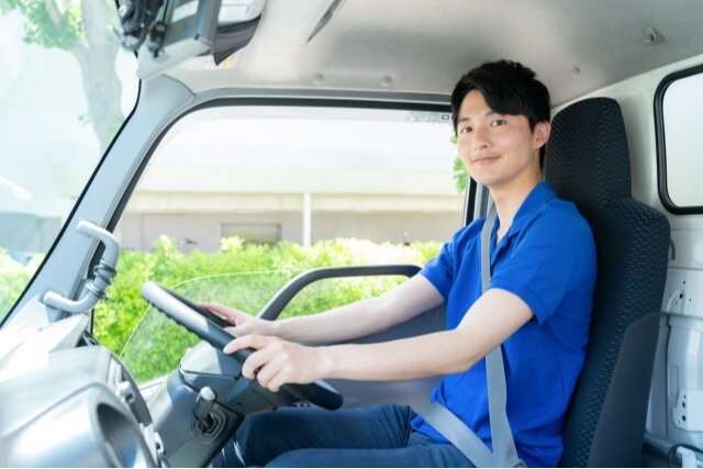 バスの運転手 都内の路線バスで初 自転車を乗せられるバス運行へ ／First