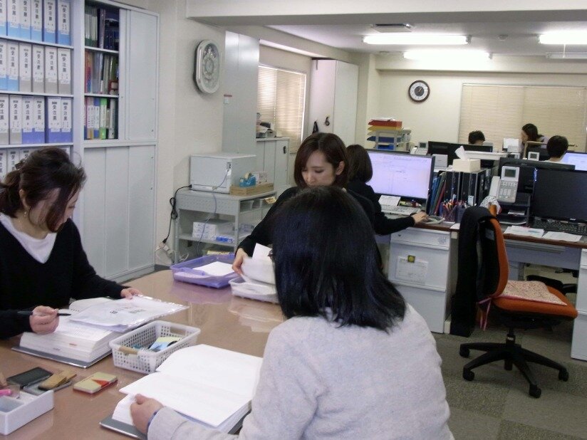 求人ボックス 華陽物産 株式会社 事務 フルタイムstaff 働き易い 広々office 駅近 伝票処理 Pc操作 ファイリング 電話取次等 の求人詳細情報 浅草橋駅 徒歩6分